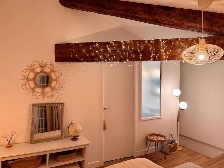 Maison + Parking Prive Au Coeur Angouleme 60M2 Buitenkant foto